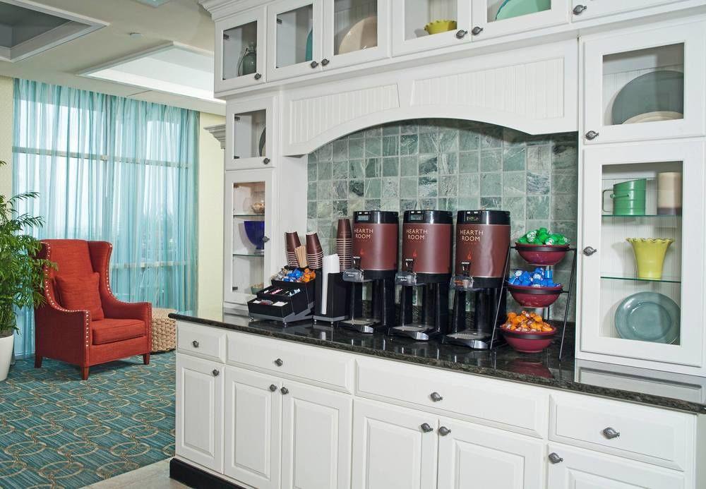 Residence Inn By Marriott Virginia Beach Oceanfront Bagian luar foto