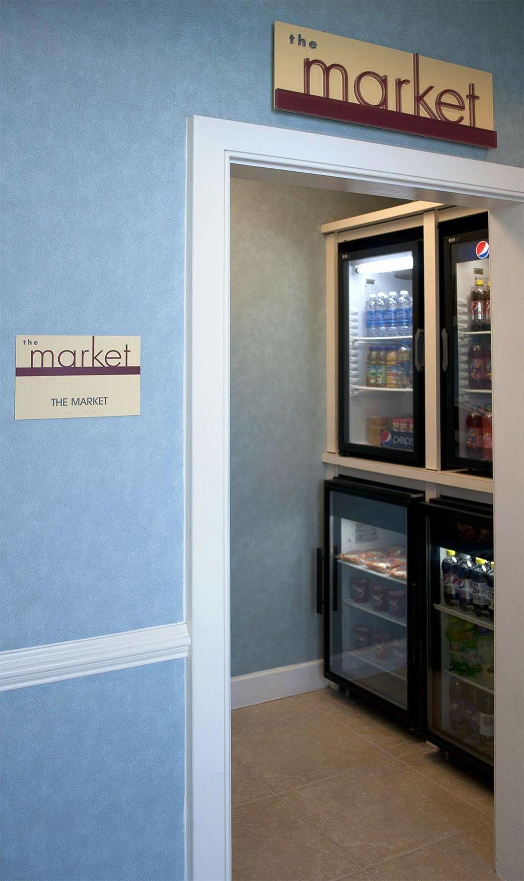 Residence Inn By Marriott Virginia Beach Oceanfront Bagian luar foto